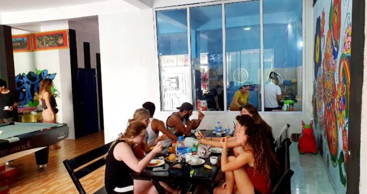 Vang Vieng Ruby Backpackers Hostel المظهر الخارجي الصورة